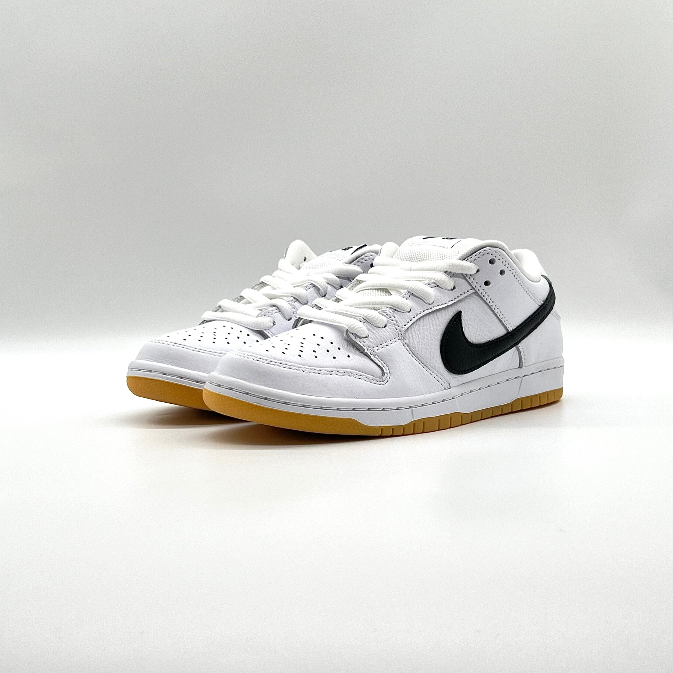Nike SB Dunk Low Pro White Gum