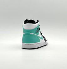 Load image into Gallery viewer, AJ1 Mid Tropical Twist Igloo
