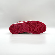 Load image into Gallery viewer, Jordan 1 Retro High OG Chicago Lost and Found
