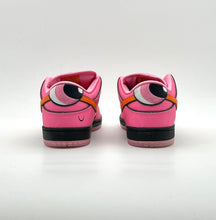 Load image into Gallery viewer, Nike SB Dunk Low The Powerpuff Girls Blossom
