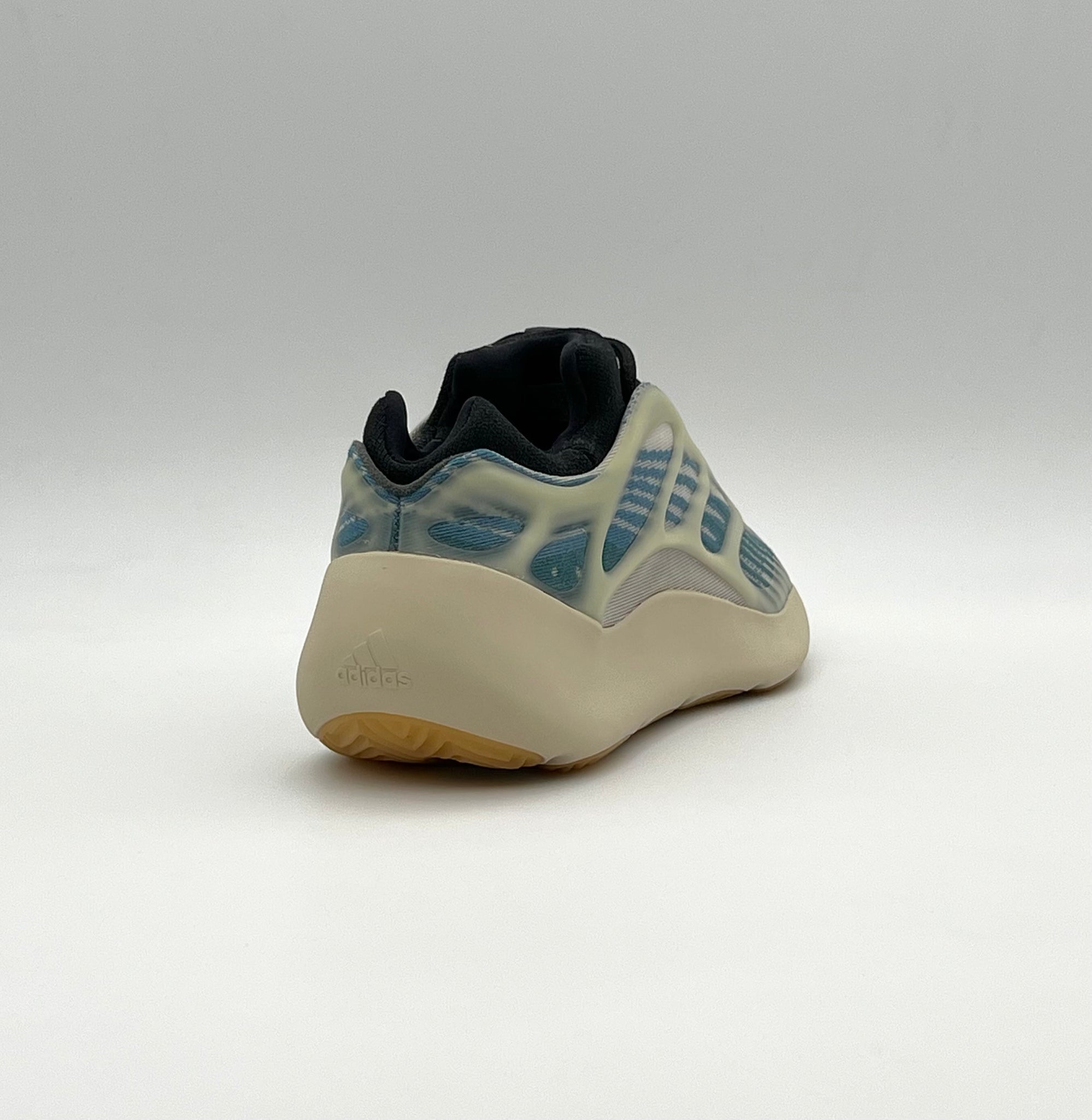 Adidas Yeezy 700 v3 Kyanite FABULOUS CONSIGNMENT STORE Adidas Yeezy 700 v3 Kyanite FABULOUS CONSIGNMENT STORE