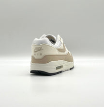 Load image into Gallery viewer, Nike Air Max 1 Pale Lvory Sanddrift
