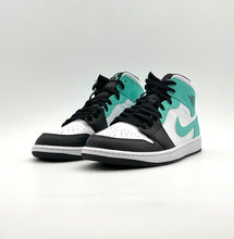 Load image into Gallery viewer, AJ1 Mid Tropical Twist Igloo
