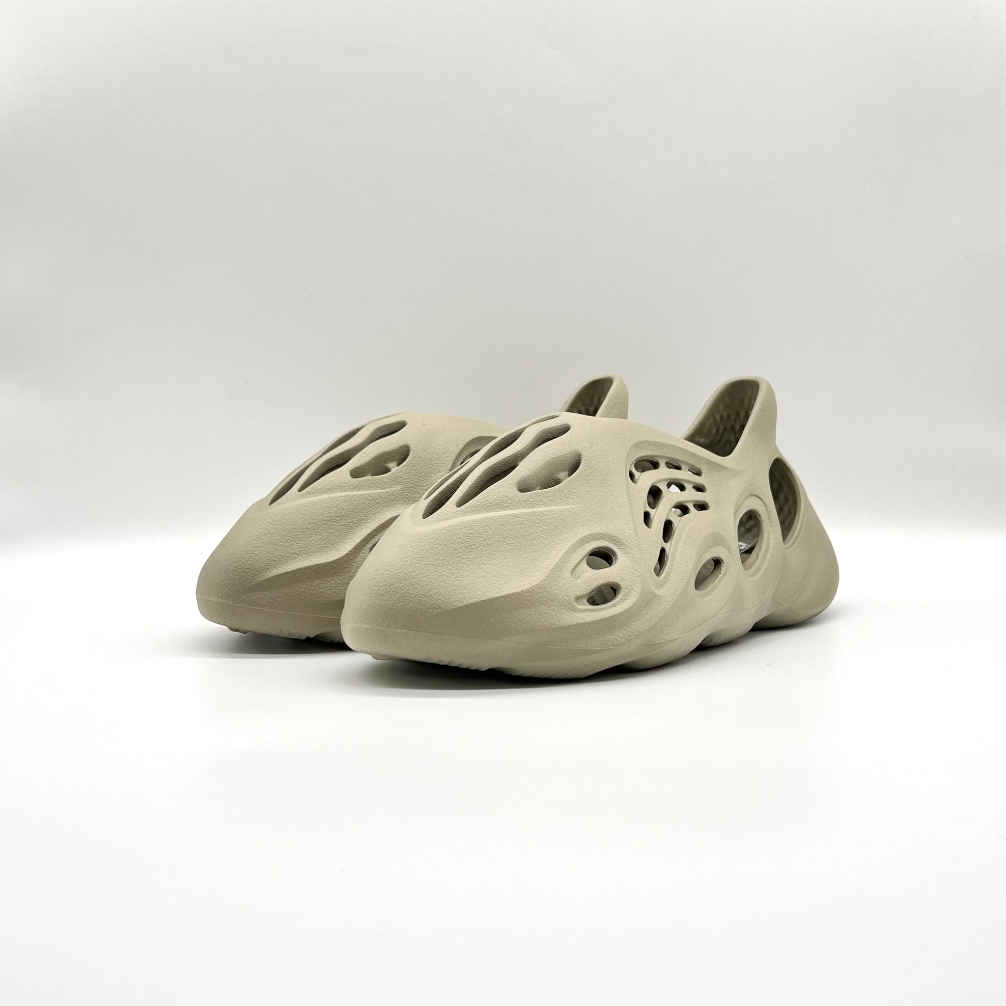 adidas Yeezy Foam RNR Stone Salt – FABULOUS CONSIGNMENT STORE
