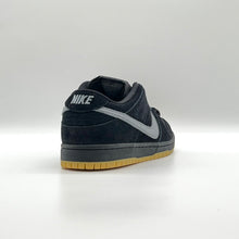 Load image into Gallery viewer, Nike SB Dunk Low Fog
