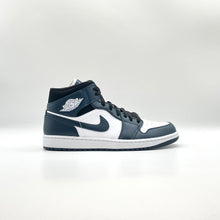 Load image into Gallery viewer, Jordan 1 Mid Armory Navy
