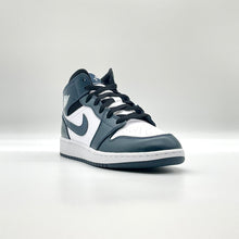 Load image into Gallery viewer, Jordan 1 Mid Armory Navy (GS)
