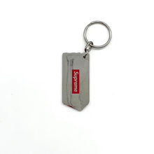 Load image into Gallery viewer, Supreme Payphone Keychain Red
