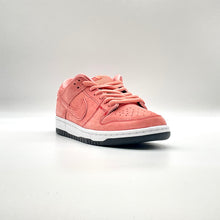 Load image into Gallery viewer, Nike SB Dunk Low Pink Pig
