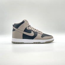 Load image into Gallery viewer, Nike Dunk High Moon Fossil (W)
