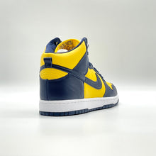 Load image into Gallery viewer, Nike Dunk High Michigan (2020)
