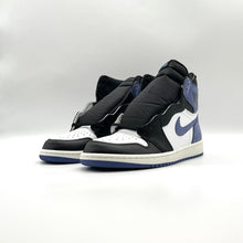 Load image into Gallery viewer, Jordan 1 Retro High Blue Moon
