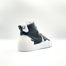 Load image into Gallery viewer, Nike Blazer Mid sacai Black Grey
