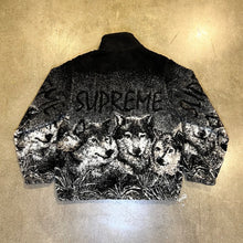 Load image into Gallery viewer, Supreme Wolf Fleece Jacket Black
