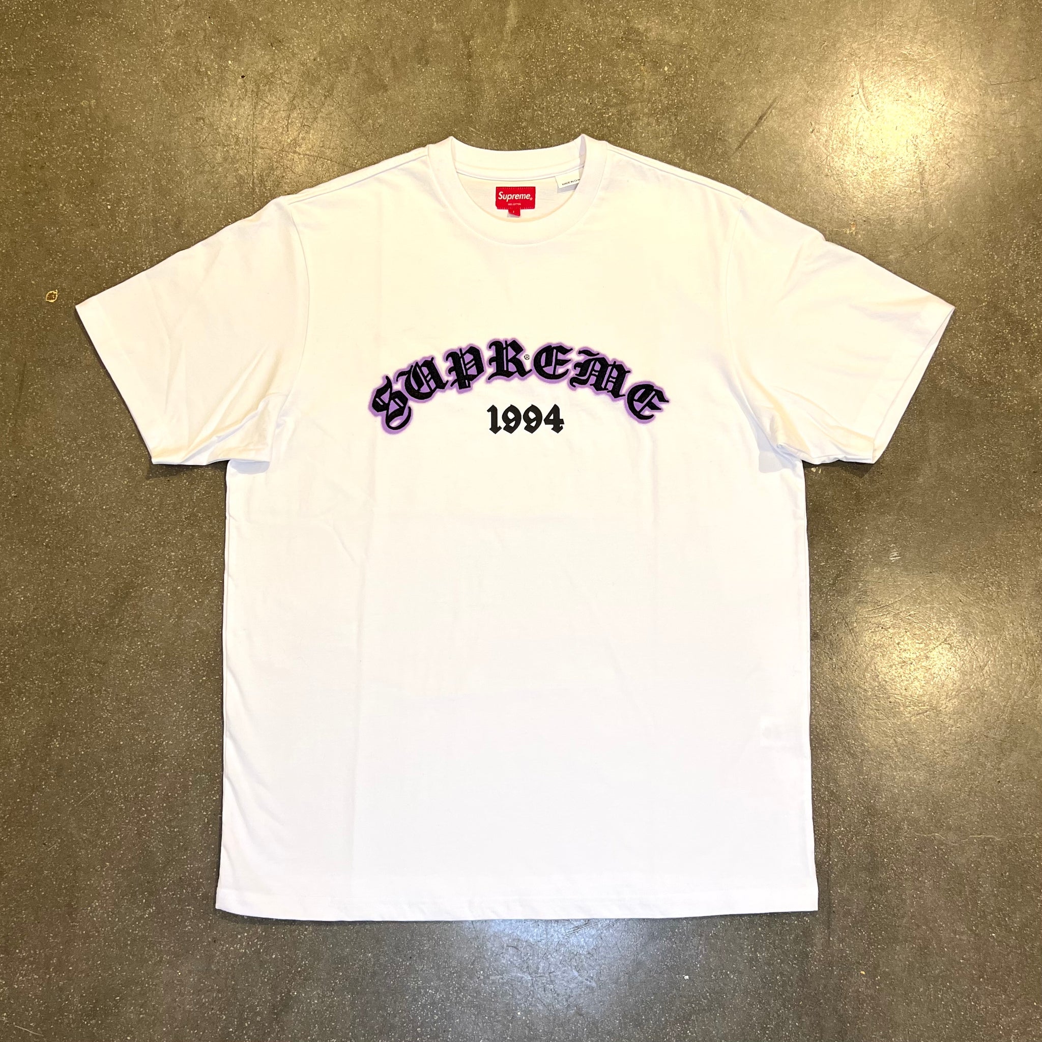 Supreme Old English Glow S/S Top 【公式通販】