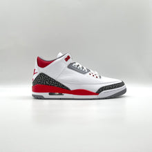 Load image into Gallery viewer, Jordan 3 Retro Fire Red (2022)
