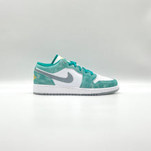 Load image into Gallery viewer, Jordan 1 Low New Emerald (GS)

