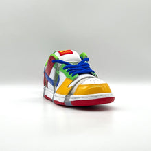 Load image into Gallery viewer, Nike SB Dunk Low Sandy Bodecker
