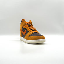 Load image into Gallery viewer, Nike Dunk High PRM Dark Russet
