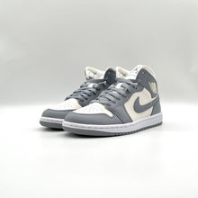 Load image into Gallery viewer, Jordan 1 Mid Stealth (Women&#39;s)
