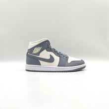 Load image into Gallery viewer, Jordan 1 Mid Stealth (Women&#39;s)
